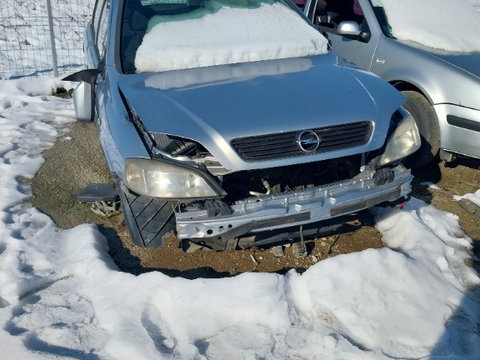 Vând faruri opel astra g