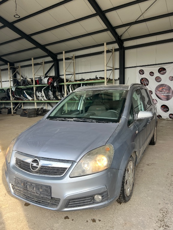 Vând motor 1.9 diesel 150 cp Opel zafira B oferim video factură plus garanție !