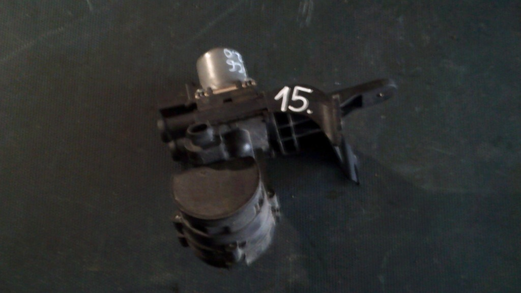 Valva incalzire apa Audi A6 4F C6 2.0tdi, 4F2959617B
