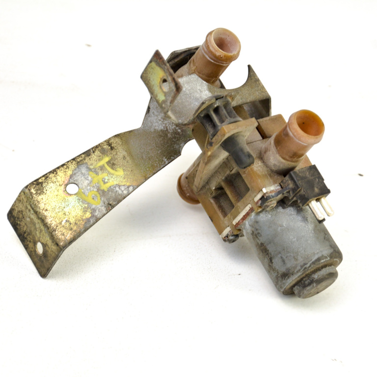 Valva / Supapa Mercedes-Benz VITO / V-CLASS (W638) 1996 - 2003 0018300684, 001 830 06 84, A 001 830 06 84, A0018300684