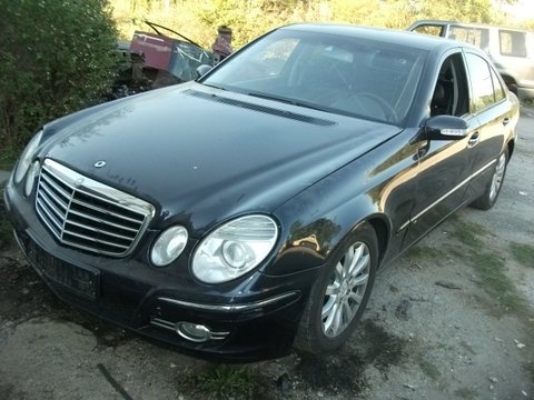 Vand calculator motor Mercedes E270 anul 2005