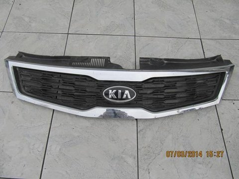 Vand grile radiator Kia Ceed