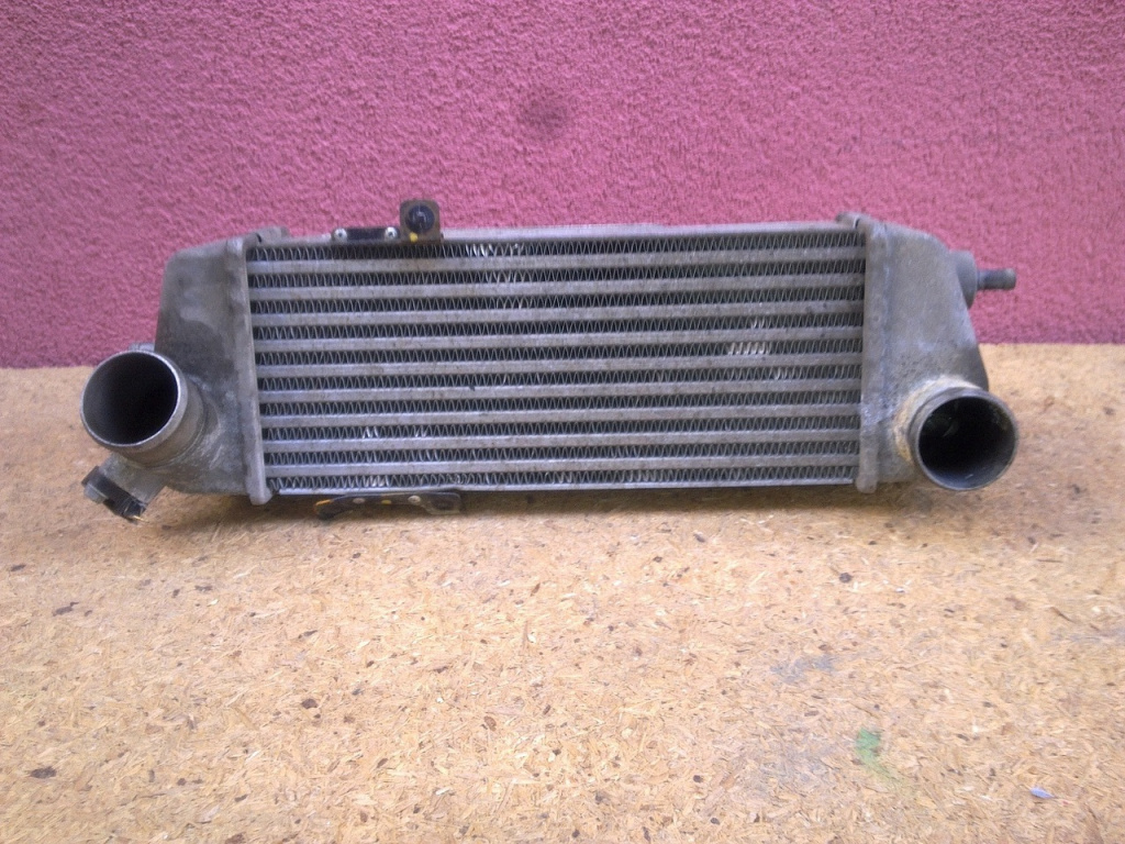 Vand intercooler Hyundai i30 2009