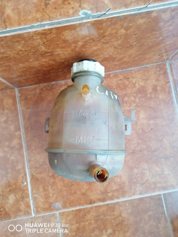 Vas expansiune/antigel Renault Clio 2 benzina 1.4 an 1998-2001