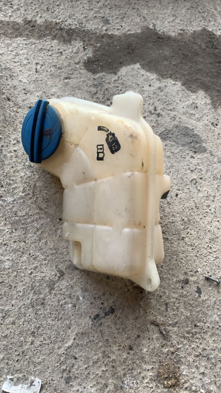 Vas expansiune Audi A4 B7 1.9 TDI BRB 8E0121403