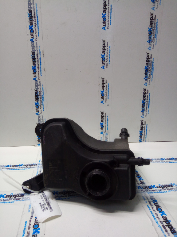 Vas expansiune Bmw Seria 1 (e81 ,e82) an 2010 N47 cod piesa 17137810592