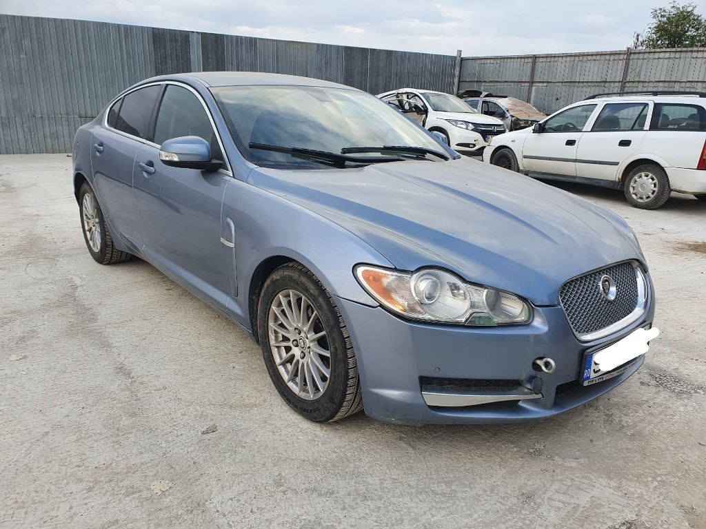 Vas expansiune Jaguar XF 2009 berlina 2.