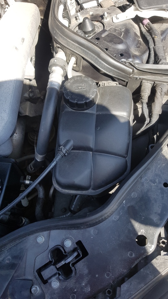 Vas expansiune Mercedes E320 Cls320