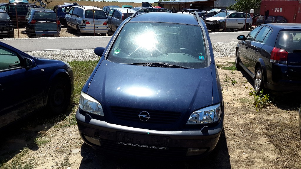 Vas expansiune Opel Zafira 2002 hatchback 1.8