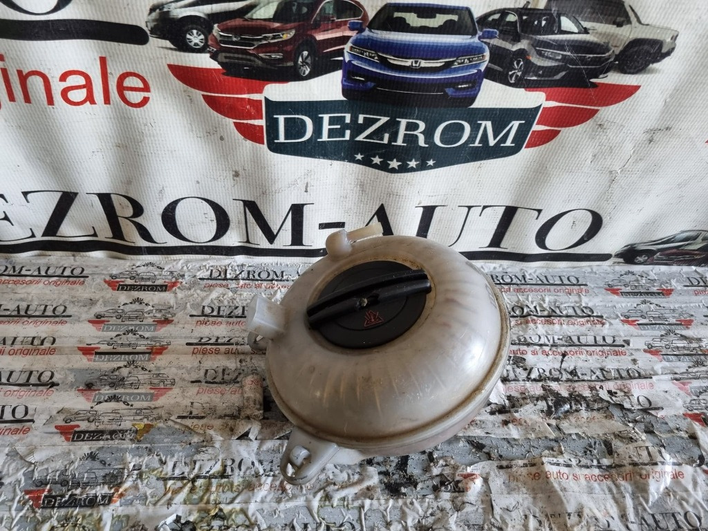 Vas expansiune original Audi Q2 1.0 TFSI cod piesa : 5Q0121407A