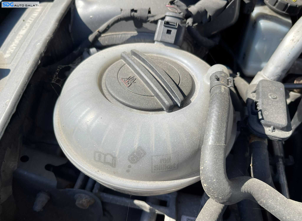 Vas Expansiune Rezervor Apa Antigel Motor Volkswagen Passat B8 2.0 TDI 2015 - 2022 [C3994]