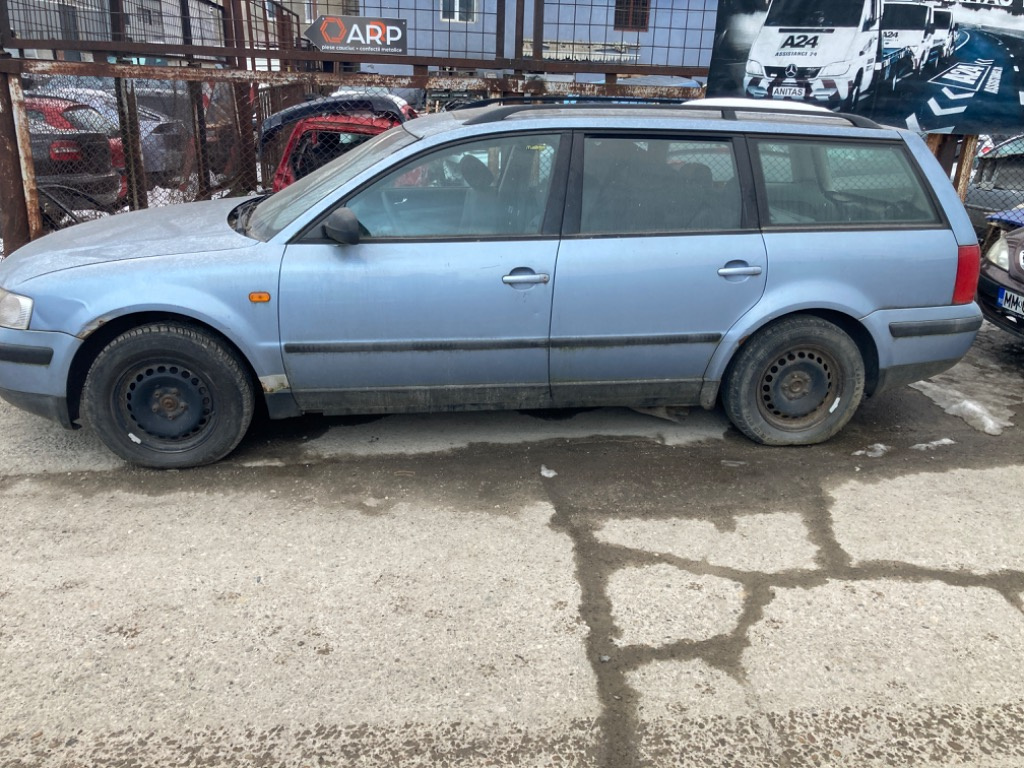 Vas expansiune Volkswagen Passat B5 2000