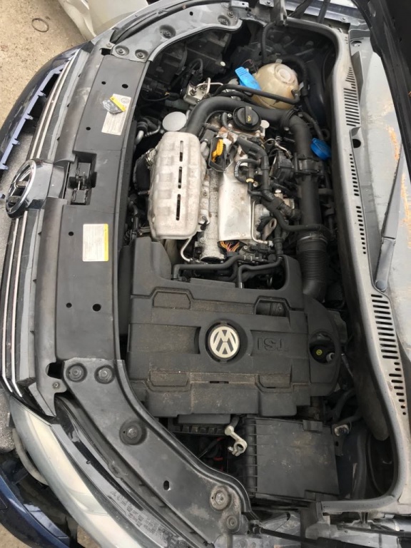 Vas expansiune Vw Touran 1T3 2010 - 2015