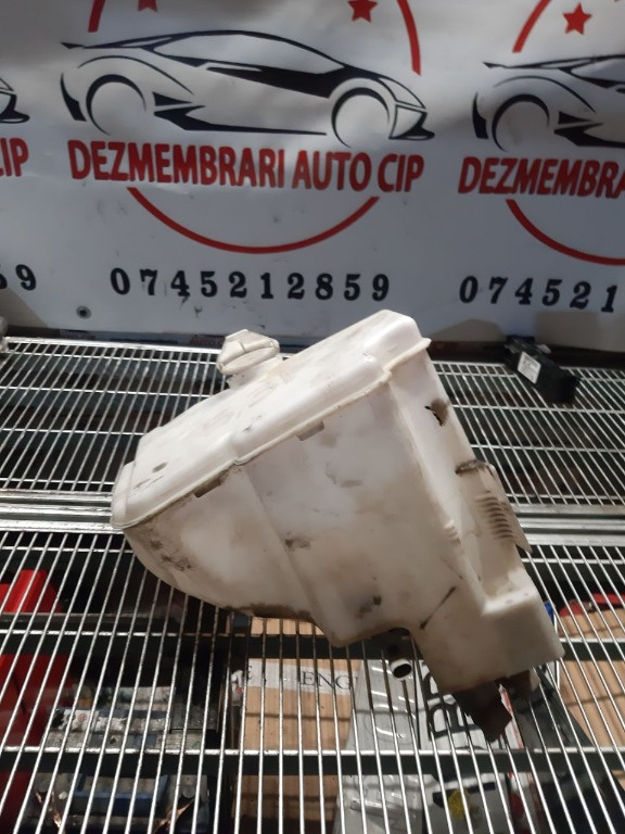 Vas lichid de parbriz Bmw 3 E46 cod 83628089