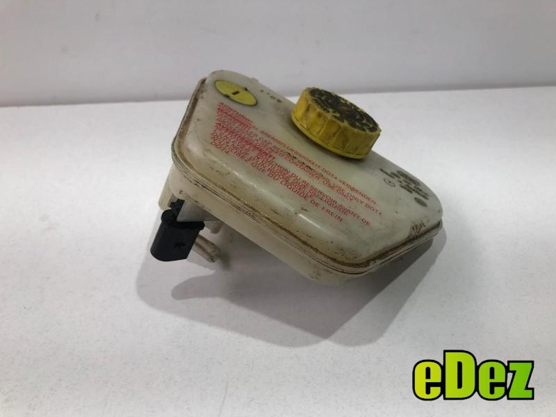 Vas lichid frana Audi A8 (2002-2009) [4E] D3 3.0 tdi 4e0611301a