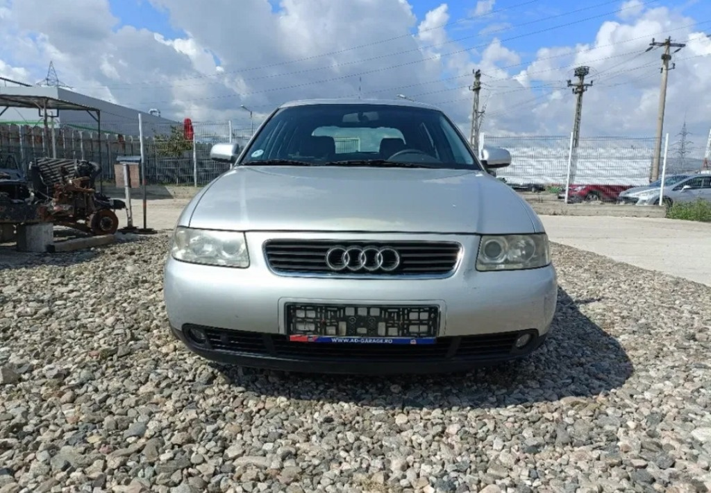 Vas lichid parbriz Audi A3 8L 2002 Hatchback 1.6i