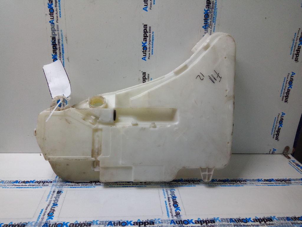 Vas lichid parbriz Bmw Seria 6-f06, cod 