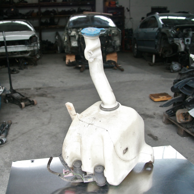 Vas lichid parbriz fara pompe Rover 200 1.4i