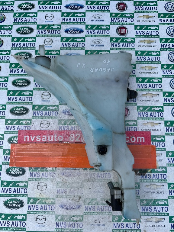 Vas lichid parbriz JAGUAR XJ 2010