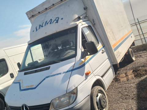 Vas lichid parbriz Mercedes-Benz Sprinter 903 [facelift] [2000 - 2006] Autoutilitara duba 5-usi 2.2 CDI MT (109hp)