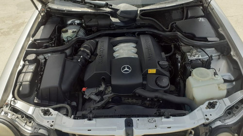 Vas lichid parbriz Mercedes E-Class S210
