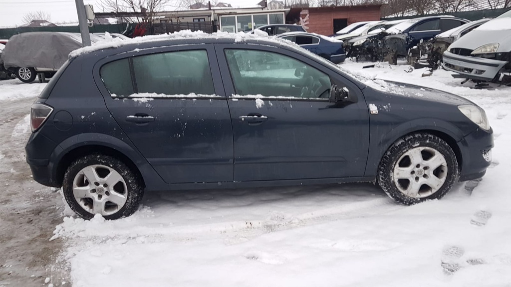 Vas lichid parbriz Opel Astra H 2008 Hat