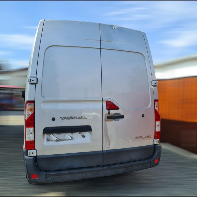 Vas lichid parbriz Opel Movano B 2010-20