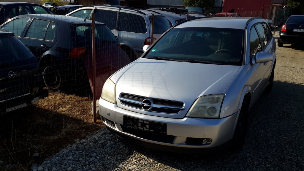Vas lichid parbriz Opel Vectra C 2004 break 1.9