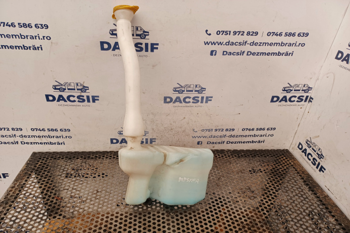 Vas lichid parbriz Renault Master 3 [1st facelift] [2014 - 2019] Autoutilitara duba 5-usi 2.3 Energy dCi (135 CP) L1H1
