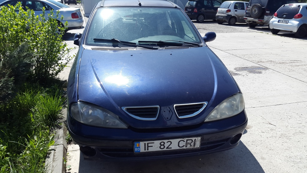 Vas lichid parbriz Renault Megane 2002 sedan 1.6 16v