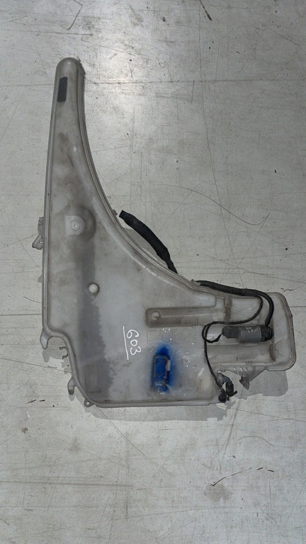 VAS LICHID PARBRIZ / STROPGEL BMW SERIA 3 2010 2.0