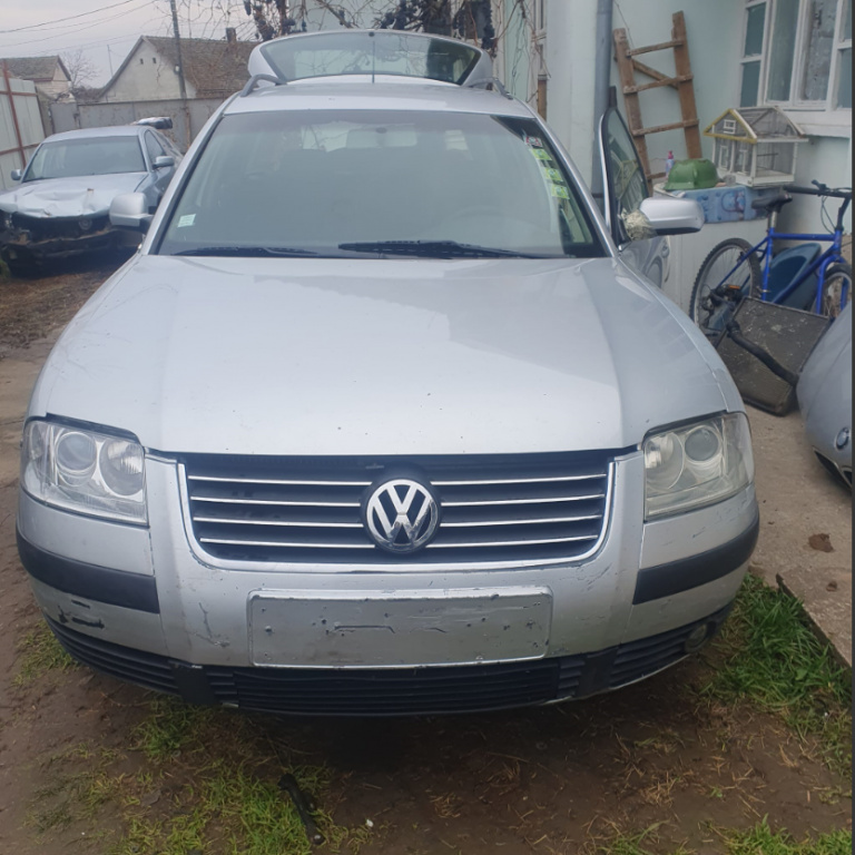 Vas lichid parbriz Volkswagen Passat B5 2004 break 1.9