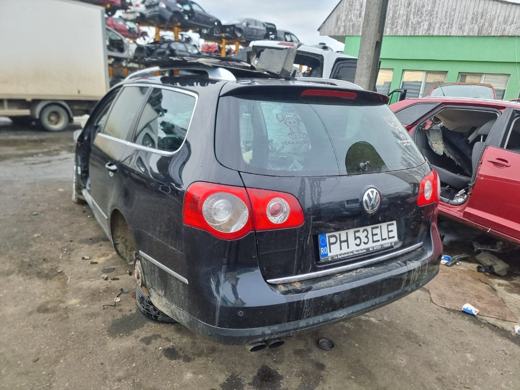 Vas lichid parbriz Volkswagen Passat B6 2007 Break 2.0 BMR