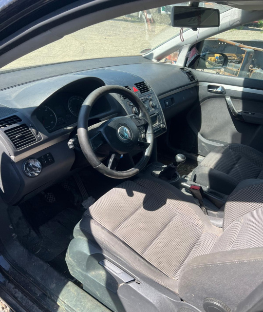Vas lichid parbriz Volkswagen VW Touran 