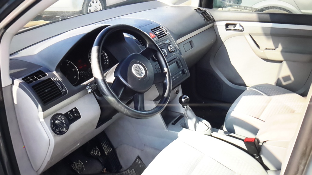 Vas lichid parbriz VW Touran 2004 Hatchb