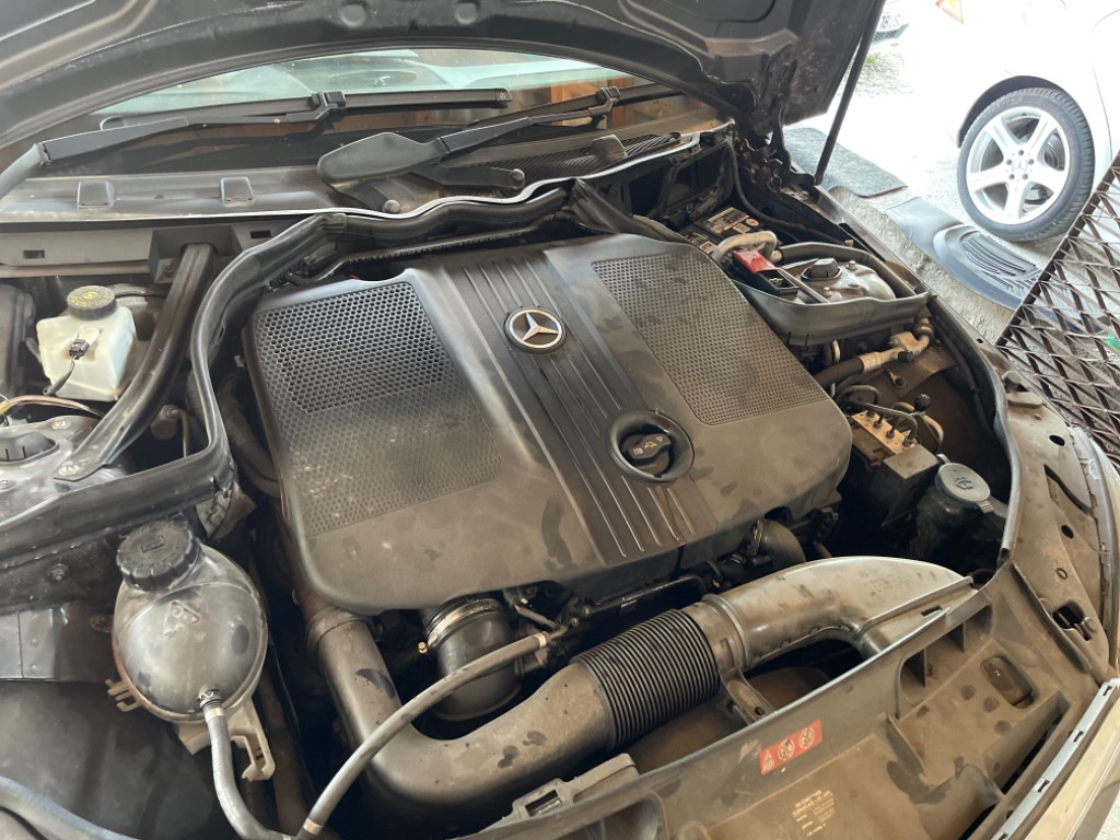 Vas lichid servodirectie Mercedes C-Clas