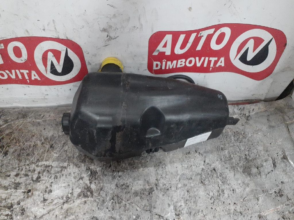 VAS LICHID SPALATOR PARBRIZ DACIA LOGAN II 2018 OEM:289107187R.