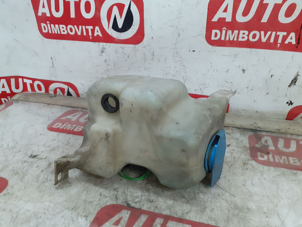 VAS LICHID SPALATOR PARBRIZ VOLKSWAGEN GOLF IV 2001 OEM:1J0955453F/G.