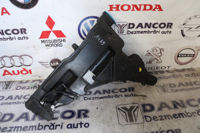 VAS STROP GEL LICHID PARBRIZ AUDI A4 B9 AN 2019 8W0955451L