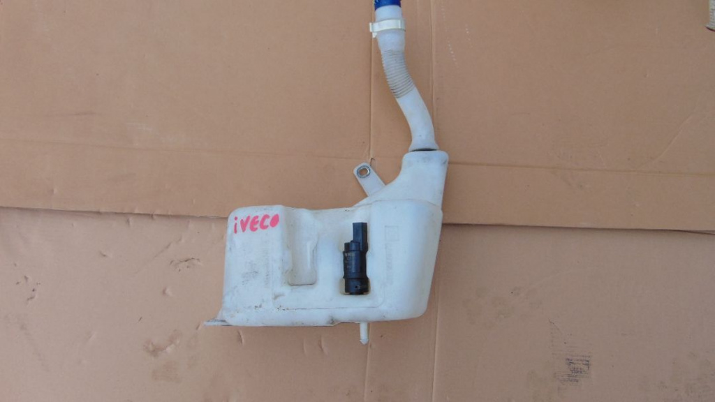 Vas stropgel Iveco daily 2016-2022 vas lichid parbriz dezmembrez iveco 2.3 euro 6 daily