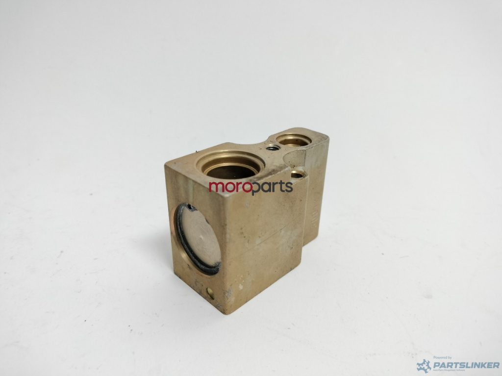 Ventil clima VOLKSWAGEN BORA (1J2) [ 1998 - 2013 ] VAG OEM 1J1820103A