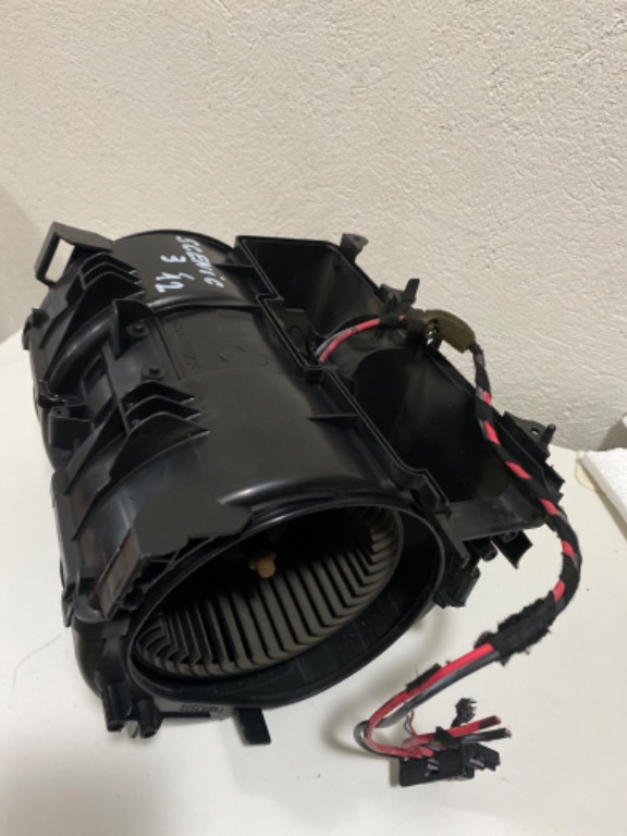 Ventilator aeroterma bord Renault Scenic 3 an 2011