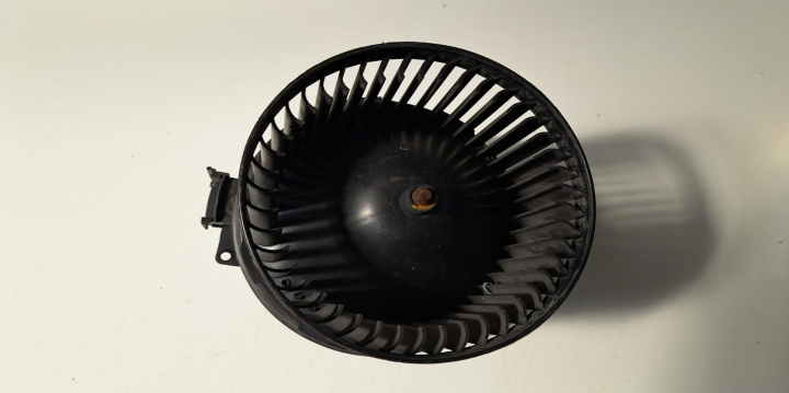 Ventilator aeroterma Cod: VP8E2H18456-AA Ford Fiesta 6 [2008 - 2013]