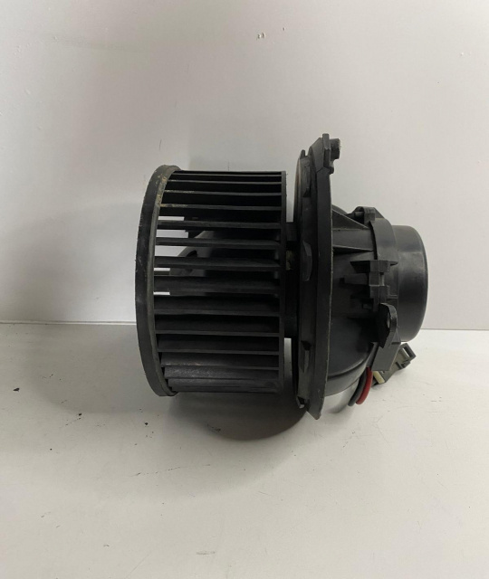 Ventilator / Aeroterma habitaclu 52488124 Renault Scenic 2 [2003 - 2006]
