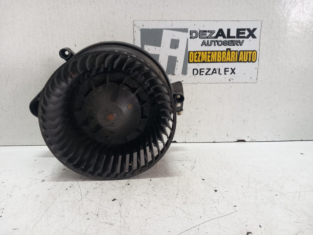 Ventilator aeroterma habitaclu Audi A4 B6 A4 B7 cod 8E2820021E