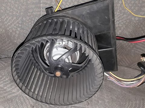 Ventilator aeroterma habitaclu Vw Golf 4 / Bora mufa lunga !!!