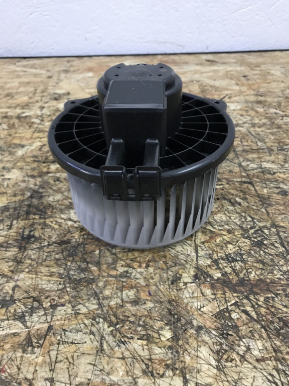 Ventilator bord Subaru Outback 2.0 d, 150cp, 4X4, manual sedan 2010 (2727005290)