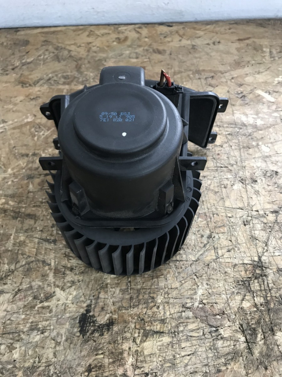 Ventilator bord VW T5 2.0TDI , Automat DSG sedan 2