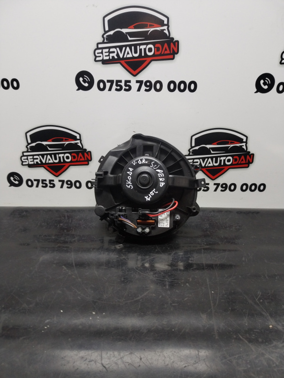 Ventilator habitaclu / aeroterma Skoda Superb III (2015-2019) 1.6 Motorina 2017, 5Q0907521E / VOLAN DREAPTA