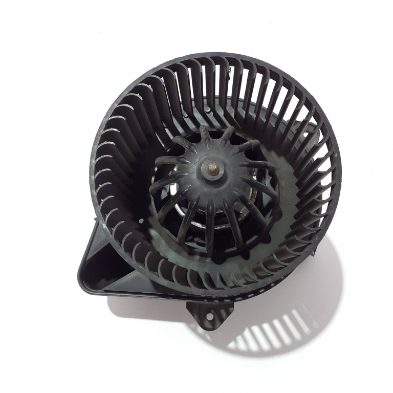 Ventilator Habitaclu Fiat Idea 1.3 Diesel Mjt 2007 153230700